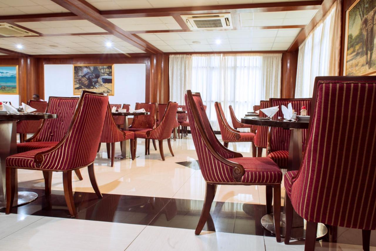 Peacock Hotel ดาร์เอสซาลาม ภายนอก รูปภาพ