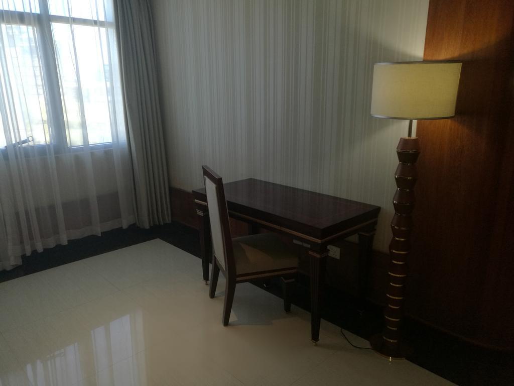 Peacock Hotel ดาร์เอสซาลาม ภายนอก รูปภาพ